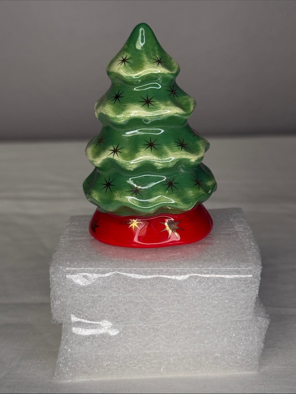 Nora Fleming Christmas Tree Mini Green Red Holiday Original Tag ~2"